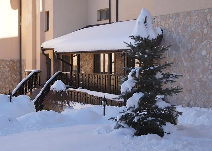 Top Lodge Apartments